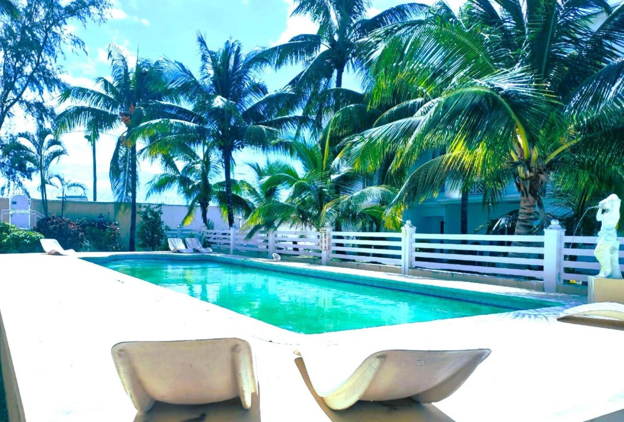 Bella Villa Flic en Flac Luaran gambar