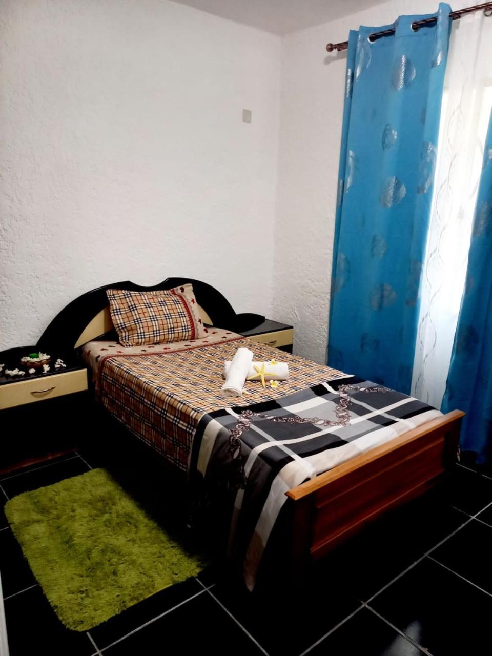 Bella Villa Flic en Flac Luaran gambar